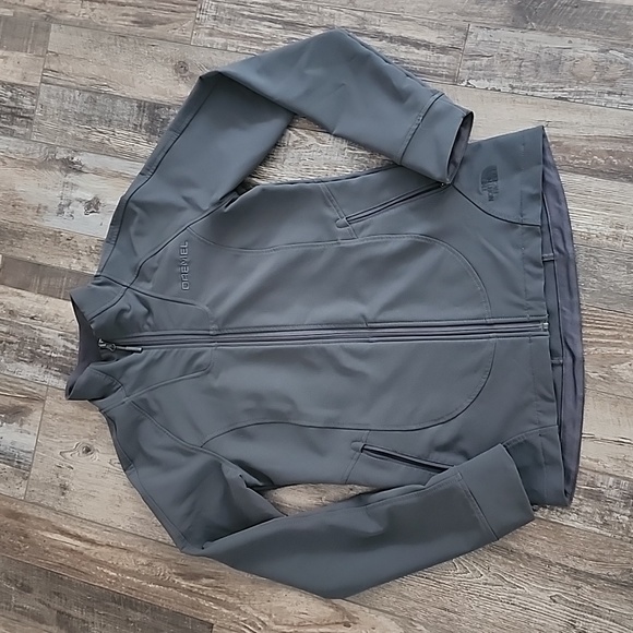 The North Face Jackets & Blazers - Wm The North Face Windwall Jacket 'Sm
